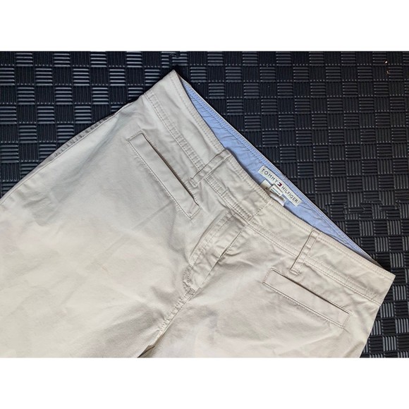 Tommy Hilfiger Khaki 8 - Picture 3 of 8
